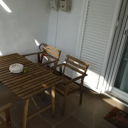 شقة Smaragdi