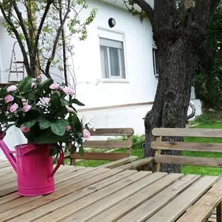 Smaragdi Apartment *
